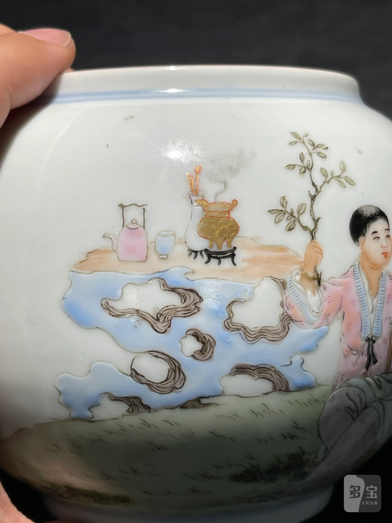 民国 粉彩人物纹盖罐 - 图8